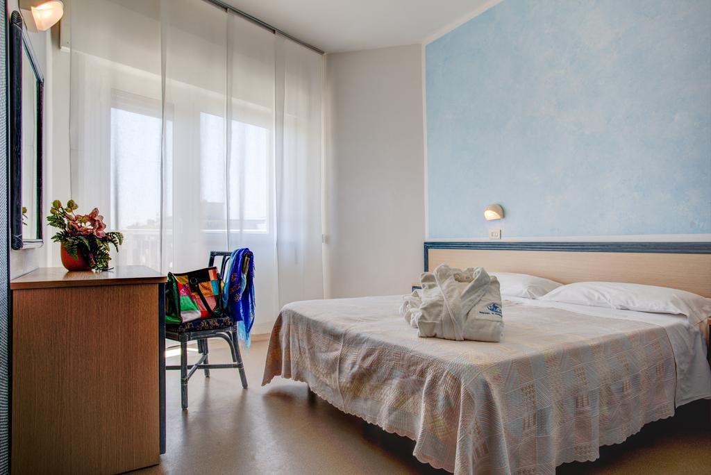 Hotel San Giorgio Milano Marittima Camera foto