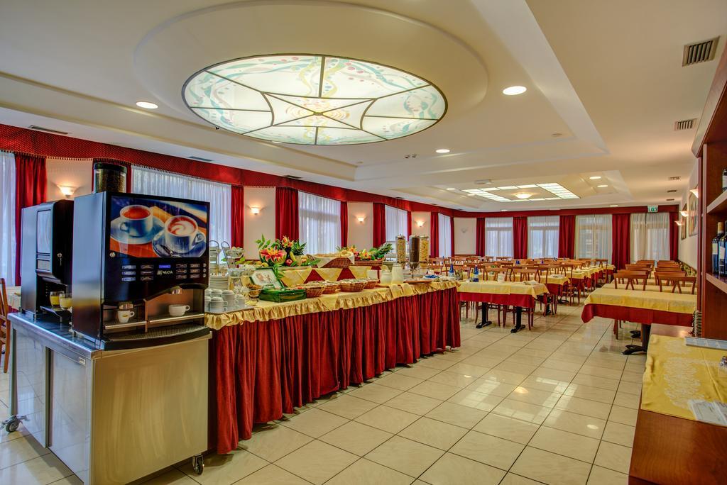 Hotel San Giorgio Milano Marittima Esterno foto