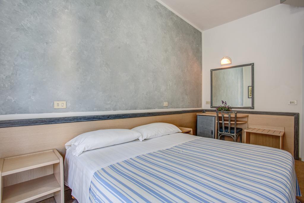 Hotel San Giorgio Milano Marittima Camera foto